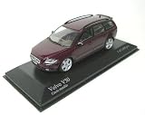 Review Minichamps 400171212 / Diecast Model Volvo V50 Estate (2003) in Purple (1:43 scale)