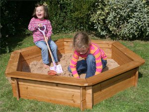 Childrens Toyshop  Third Party New : Garden Games Sandpit (6402)