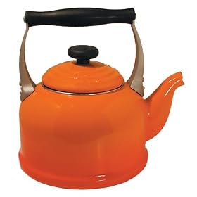 Le Creuset Traditional Kettle, Volcanic