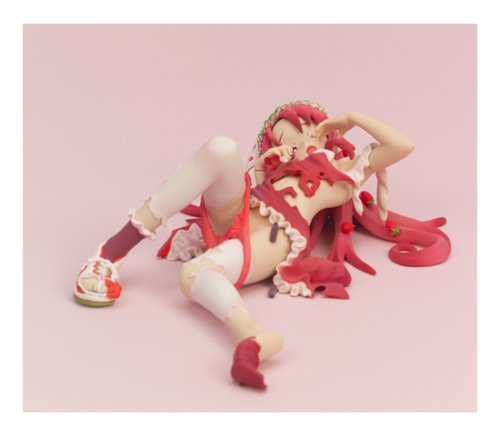 Cover image : フードガールズ ストロベリーちゃんフィギュア ～いちご馨る香り～