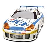 Review HORNBY HOBBIES LTD C2786 / Porsche 911 GT3R (C2786)
