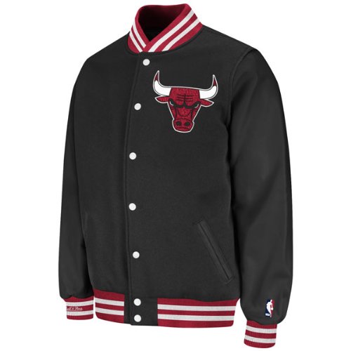 Chicago Bulls Black Mitchell & Ness Wool/Leather Varsity Front Snap Jacket at Amazon.com