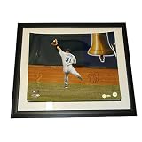 Autographed 16 x 20 Inch Ichiro Photo, Framed Catch, MLB Authenticated
