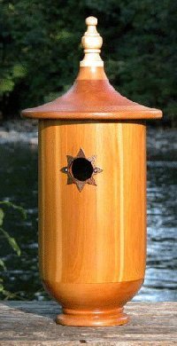 Birdhouse Scattering urn: The Avian