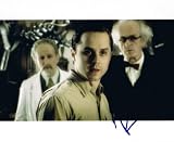 GIOVANNI RIBISI - Sky Captain and the World of Tomorrow AUTOGRAPH - Signed 8x10 Photo