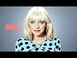 Anna Faris - October 15, 2011