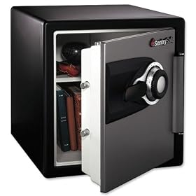 Sentry 1hr Fire- Safe Water Resistant With Combination Lock 33.6l Msw3110