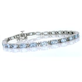5.59ct Aquamarine and Diamond Bracelet in 14Kt White Gold by Mytreasurez