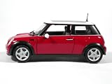 2001 Mini Cooper diecast model car 1:18 scale die cast by Maisto - Sunroof Red