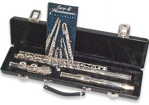 MusicalInstruments: Gemeinhardt 2SP Silver Plated Flute Outfit