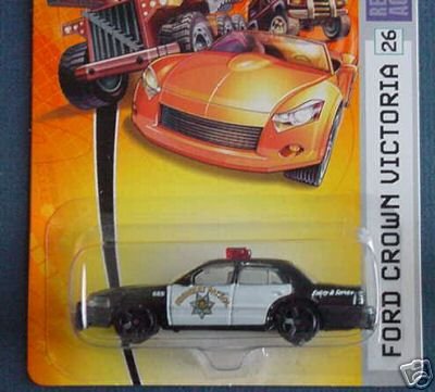 Mattel Matchbox 2006 1:64 Scale Black & White Ford Crown Victoria Police Die Cast Car #26