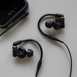 【クリックで詳細表示】(ソニー) SONY インナーイヤーモニター/MDRーEX800ST