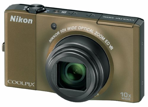 Nikon Coolpix S8000 Digitalkamera (14,2 Megapixel, 10-fach Zoom, 7,5cm (3,0-Zoll) Display) braun