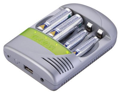 Childrens Toyshop  Third Party New : Varta Professional Ladegerät inkl. NiMH AA Mignon 2700 mAh 4er Pack und 12V-Kfz-Ladeadapter