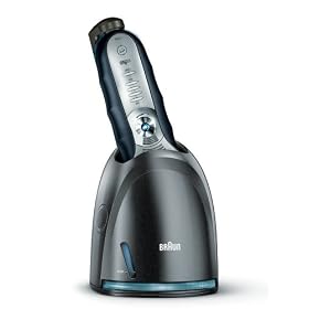 Braun - 65772700 - Rasoir Electrique Series 3 - 390cc - avec syst�me chargeur autonettoyant Clean & Renew