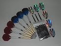 6 TOP-DARTPFEILE mit neuartigen Schäften, 50 Ersatzspitzen, 3 Nylonschäfte und 6 Metallic-Flights