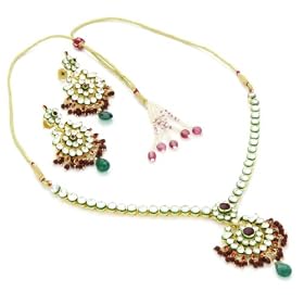 Taara Mughal Collection Antique Kundan Necklace and Earrings 
