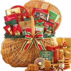 Gourmet Greetings Holiday Picnic Hamper - Christmas Gift Basket with Smoked Salmon by ArtofAppreciation.com