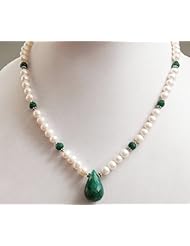 Single Row Natural Beautiful Handcrafted Fresh Water Pearl & Emerald Beaded Necklace