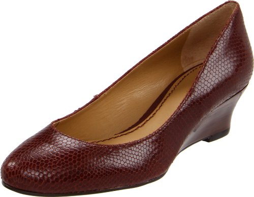 Nine West Womens Backtalk Wedge Pump,Cognac Leather,11 M US
