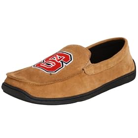 Dearfoams Mens North Carolina State Slipper by Dearfoams