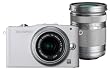 Olympus E-PM1 DZ Kit bo�tier Compact hybride 12,3 Mpix Blanc + Objectifs EZ-M14 42 II R & EZ-M4015 R Argent