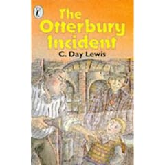 The Otterbury Incident (Puffin Books)