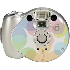 Fujifilm Q1 24mm APS Point-and-Shoot Camera (Silver Petal)