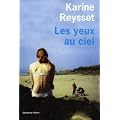 Les yeux au ciel