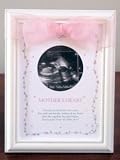 Review   / Mother's Heart Ultrasound Frame