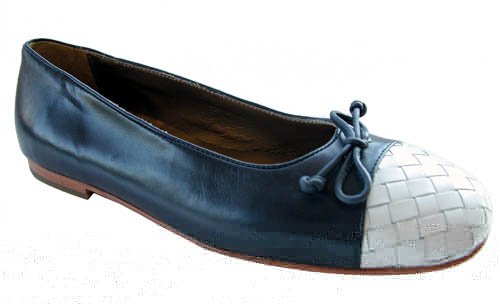 NEW $170 Tommy Bahama Womens Pumps Shoes St. CROIX Navy White