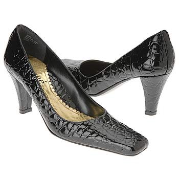 Buy J RENEE Women’s Angie Wedding Shoes