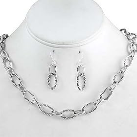 Textured Silver Chain Necklace and Earrings Set