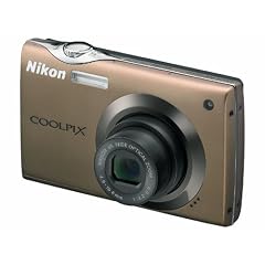 Nikon Coolpix S4000 Digitalkamera (12 Megapixel, 4-fach Weitwinkelzoom, 7,5 mcm (3 Zoll) Touchscreen) bronze
