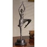 Pirouette Ballet Dancer