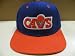 Casquette Neuve Ajustable Officielle NBA - CLEVELAND CAVALIERS Snapback - Visiere Plate - Casquette Bleue/Orange