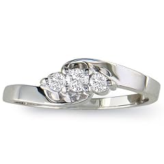 1/10ct Three-Stone Diamond...