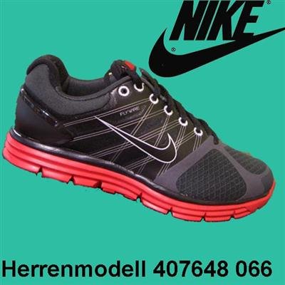 407648 066 US 11 Nike Lunarglide
