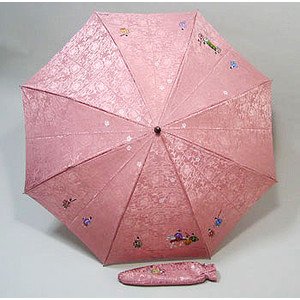 日傘にもお使いいただける晴雨兼用傘。京友禅の技がよみがえる 高級シルク折り畳み傘　手描き京友禅傘「親王行列」（送料無料）