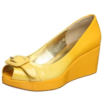 Paris Hilton  Women's Camilla Pump