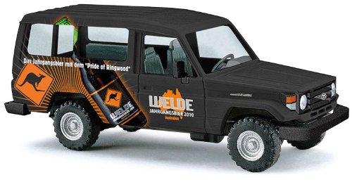 Busch 43513 - Toyota Land Cruiser HZJ78 Welde Jahrgangsbier
