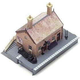 Hornby R8001 Waiting Room 00 Gauge Building Accessory