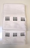 Pair of GRADUATING SQUARES design Cotton Bath Towels - WHITE / GREY
