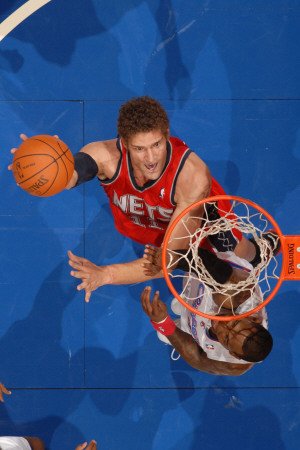 New Jersey Nets v Los Angeles Clippers: Brook Lopez and Rasual Butler Photographic Poster Print by Noah Graham, 16x24