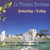 Revue Blue Sun  / La Musique Bretonne: Yesterday-Today