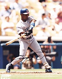 Sammy Sosa Autographed / Signed Chicago Cubs Baseball 8x10 Photo