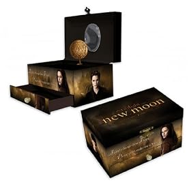 The Twilight Saga: New Moon Merchandise – Musical Jewelry Box (Plays "Bella's Lullaby") (Size: 7" x 4" x 3.5")