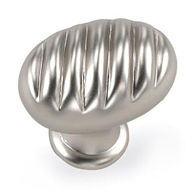 Laurey 59439 Milan 1-3/8-Inch Maximum Width Oval Knob, Satin Chrome