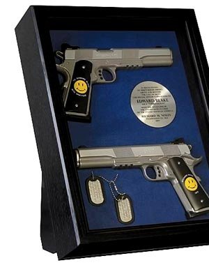 DC Comics Watchmen Movie: The Comedian's Guns and Dog Tags Display Set Prop Replica