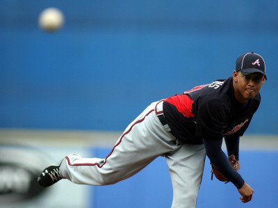 Atlanta Braves v New York Mets, PORT ST. LUCIE, FL - FEBRUARY 26: Jair Jurrjens Photographic Poster Print by Marc Serota, 12x16